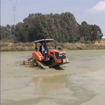 Paddy-telaketjutraktori